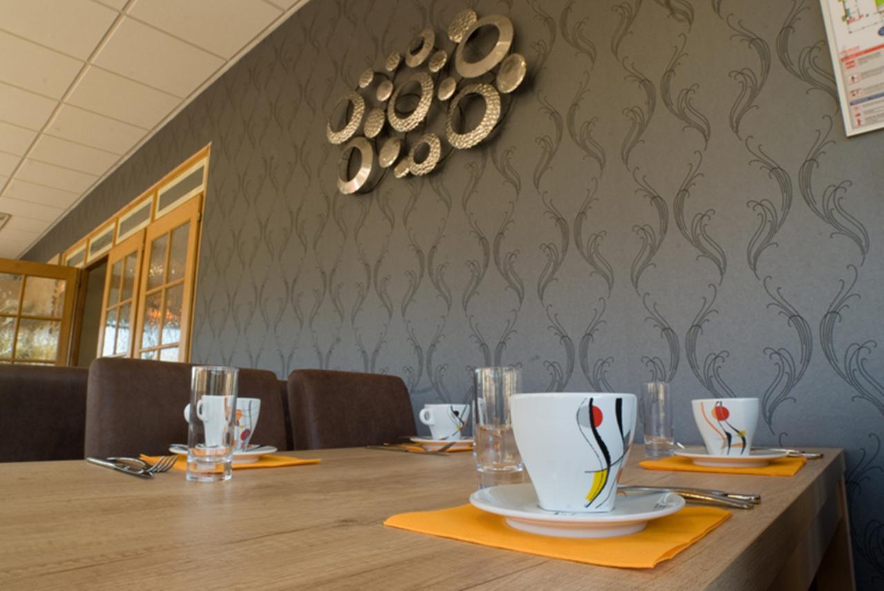 Logis Hotel Restaurant De La Madeleine Commercy Zewnętrze zdjęcie