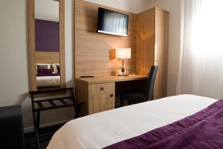 Logis Hotel Restaurant De La Madeleine Commercy Zewnętrze zdjęcie